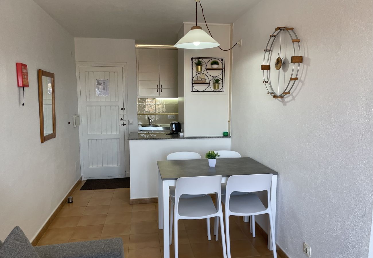 Apartamento en Arenal d'en Castell - Costa Arenal 112