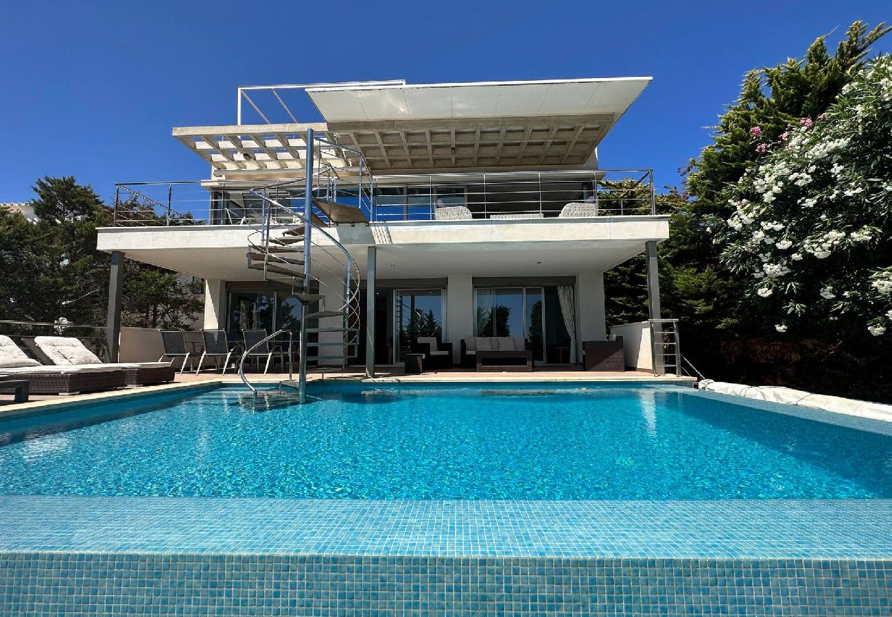 Villa en Fornells - Casa Bella
