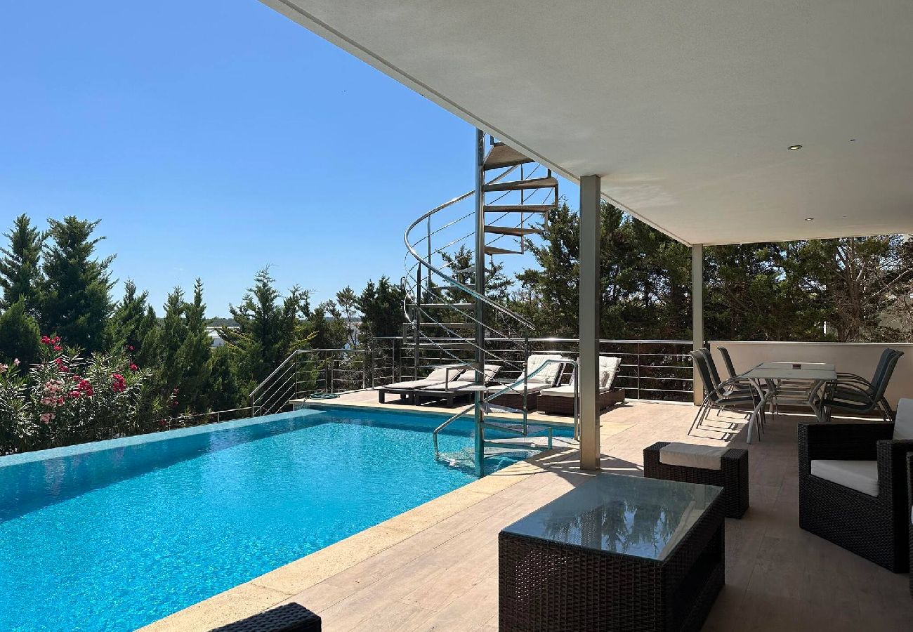 Villa en Fornells - Casa Bella