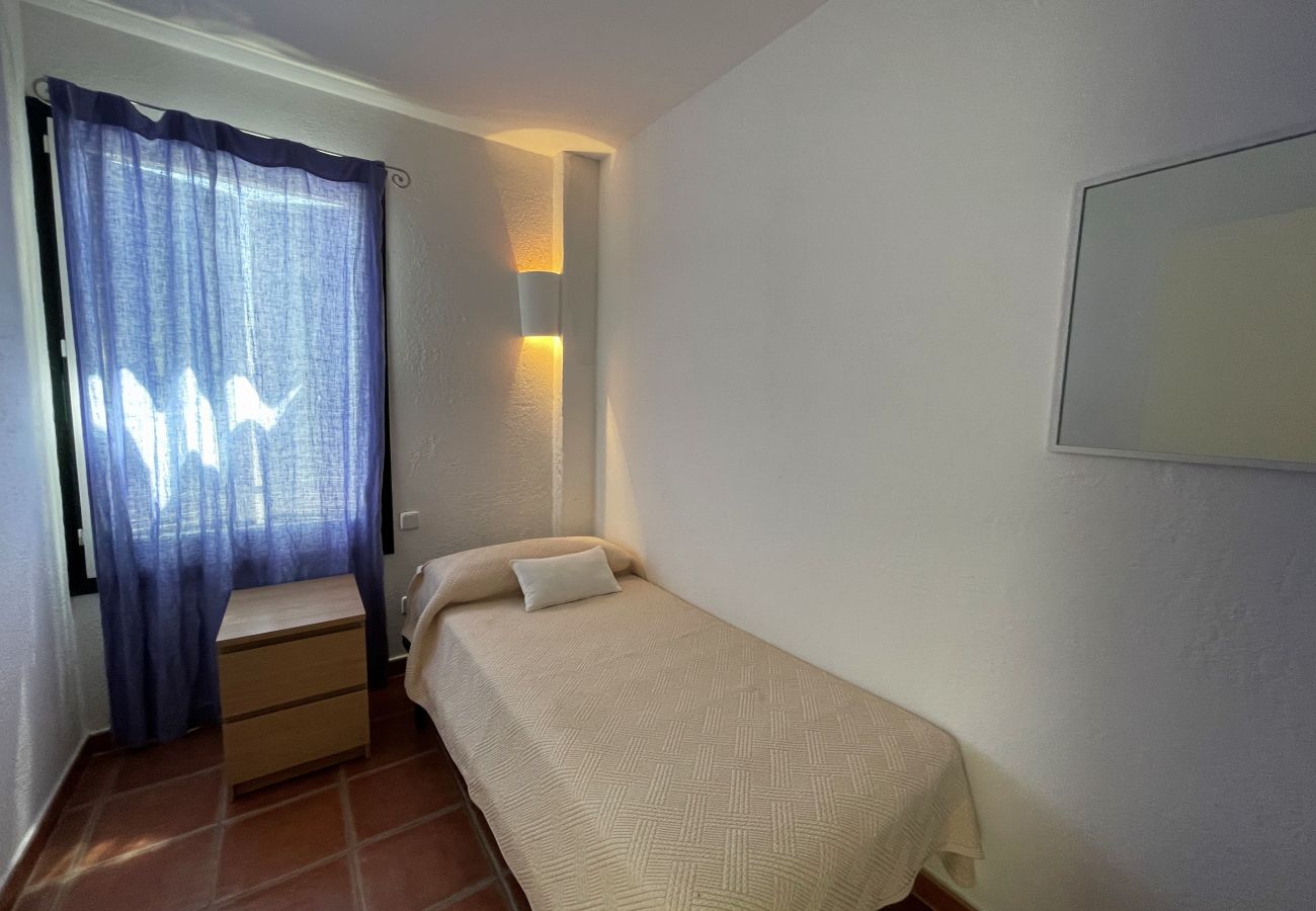 Casa adossada en Fornells - Es Berry 3