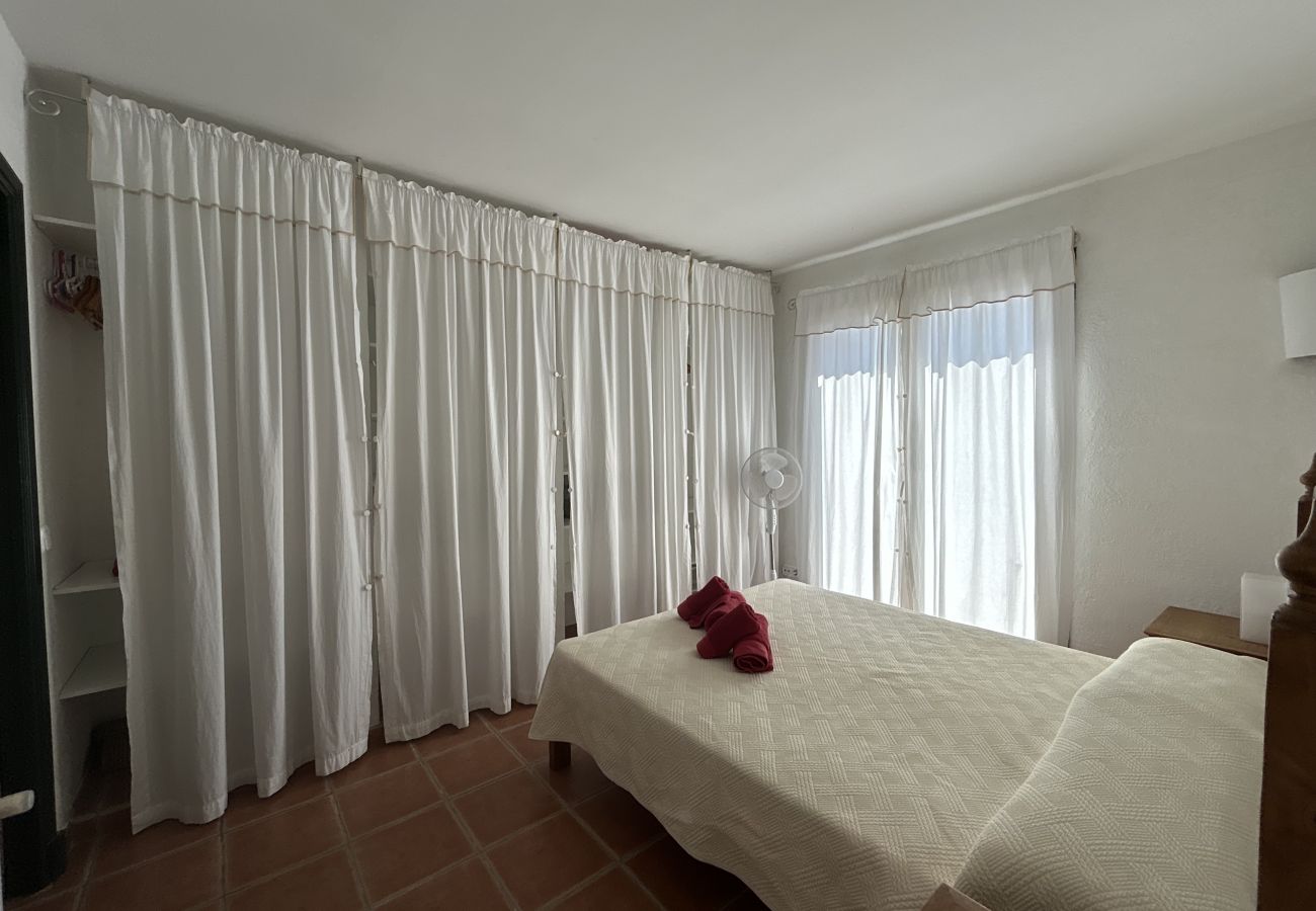 Casa adossada en Fornells - Es Berry 3
