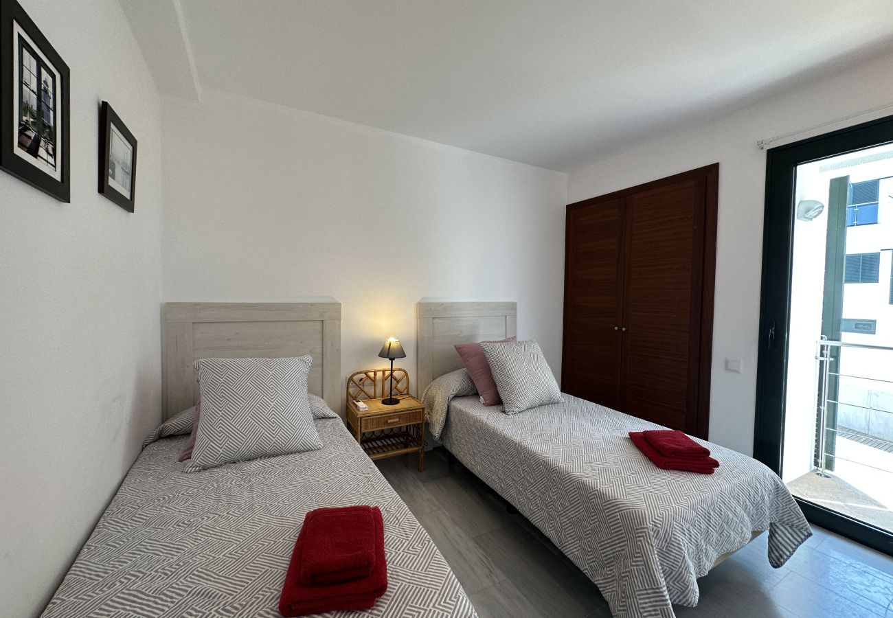 Casa adossada en Fornells - Marina 24