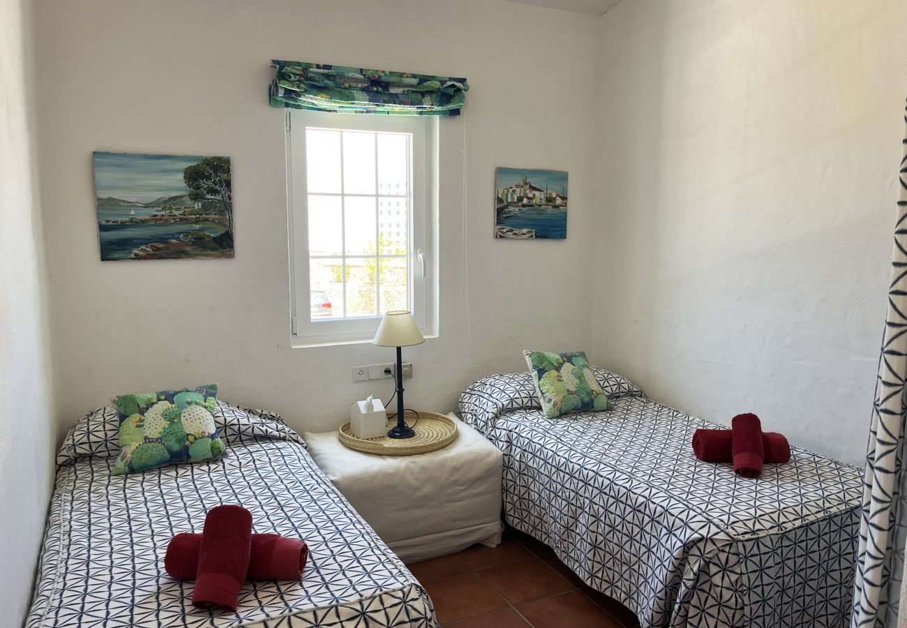 Casa adossada en Fornells - Atalaia 5