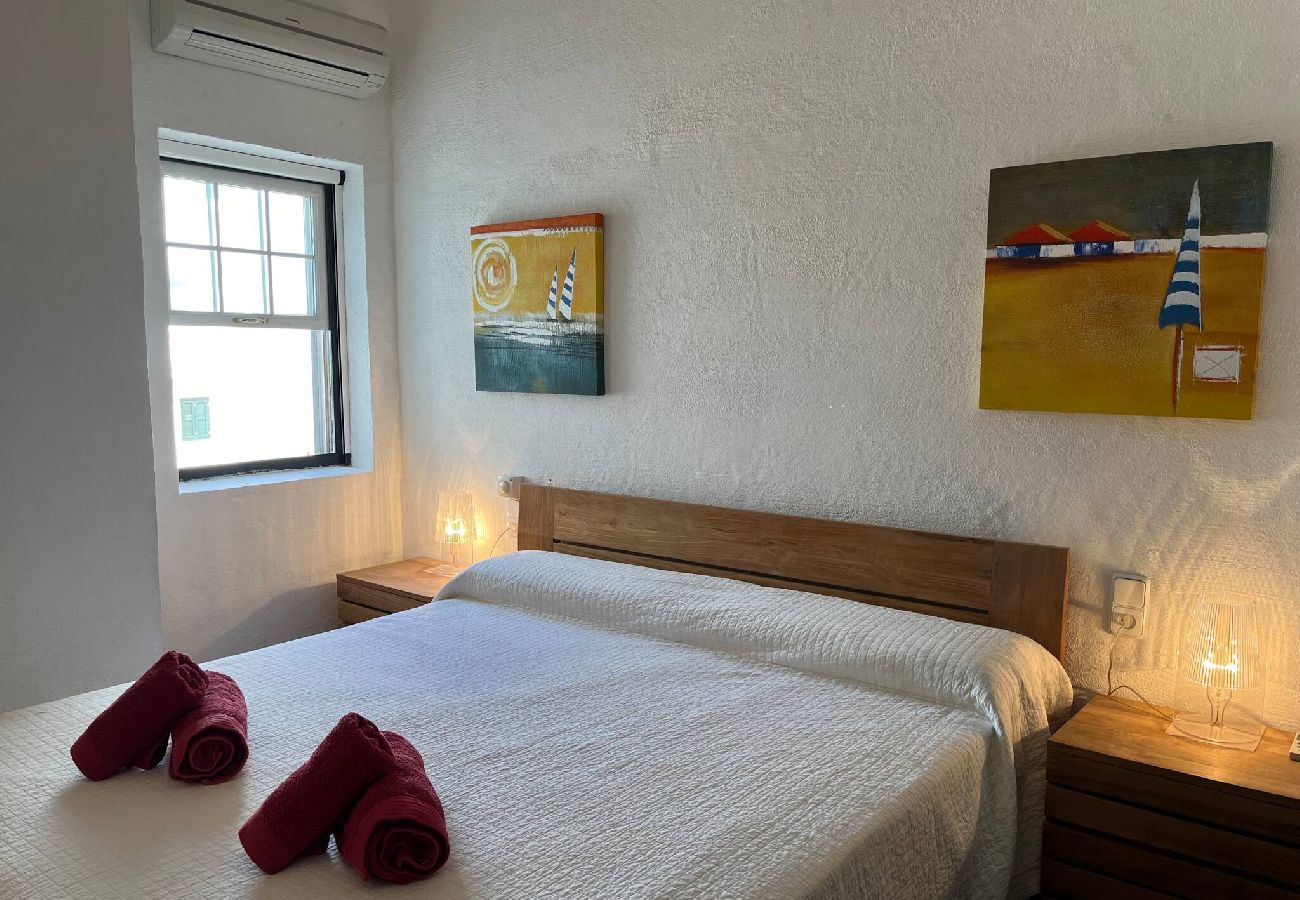 Casa adossada en Fornells - Atalaia 11