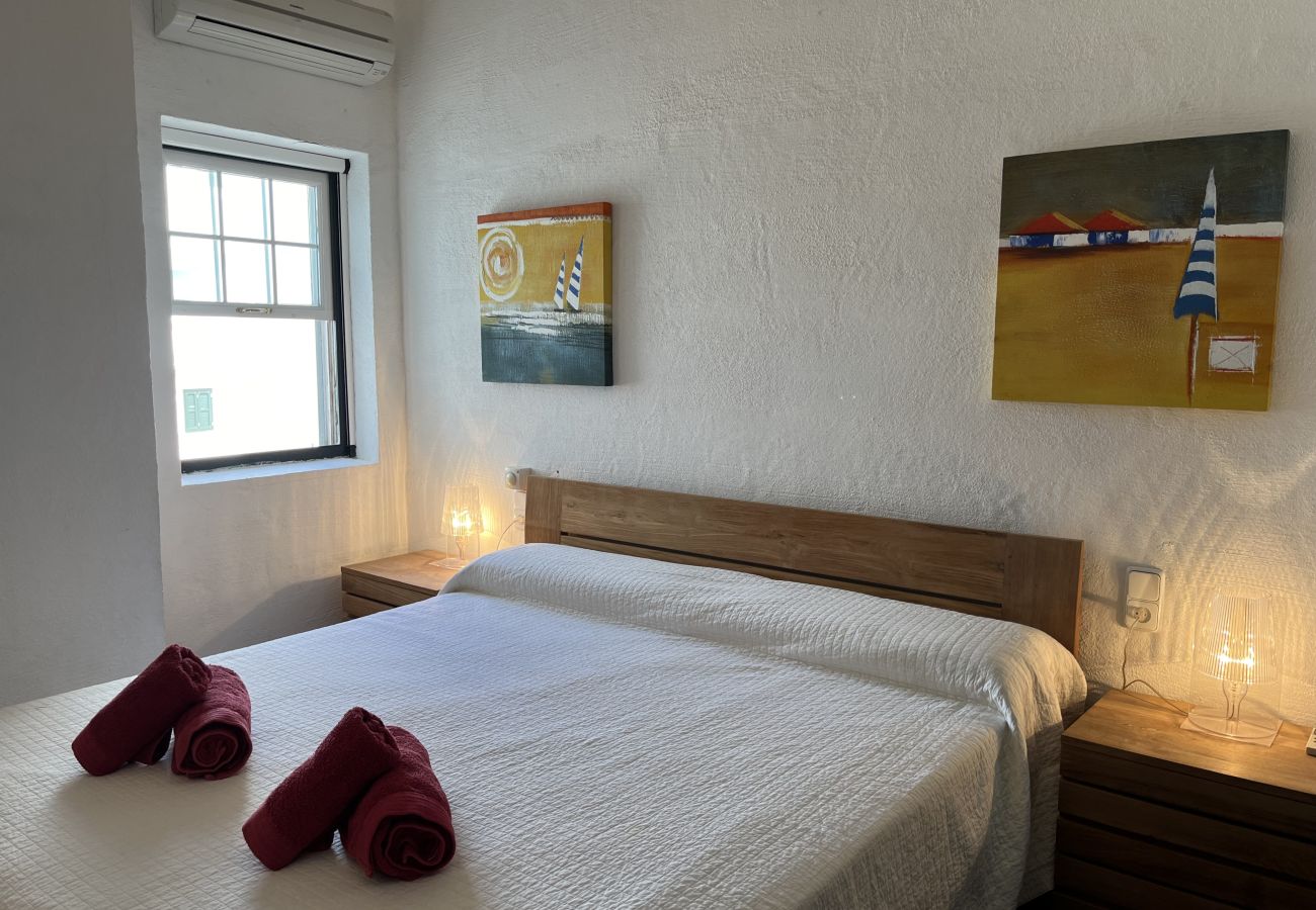 Casa adossada en Fornells - Atalaia 11