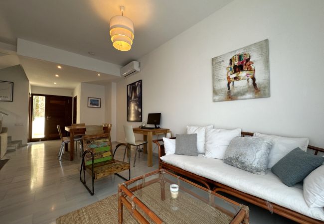 Doppelhaushälfte in Fornells - Marina 24 Doppelhaushälfte in Fornells - Marina 24