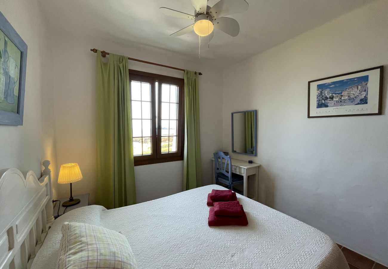 Ferienwohnung in Fornells - Bergantín 109