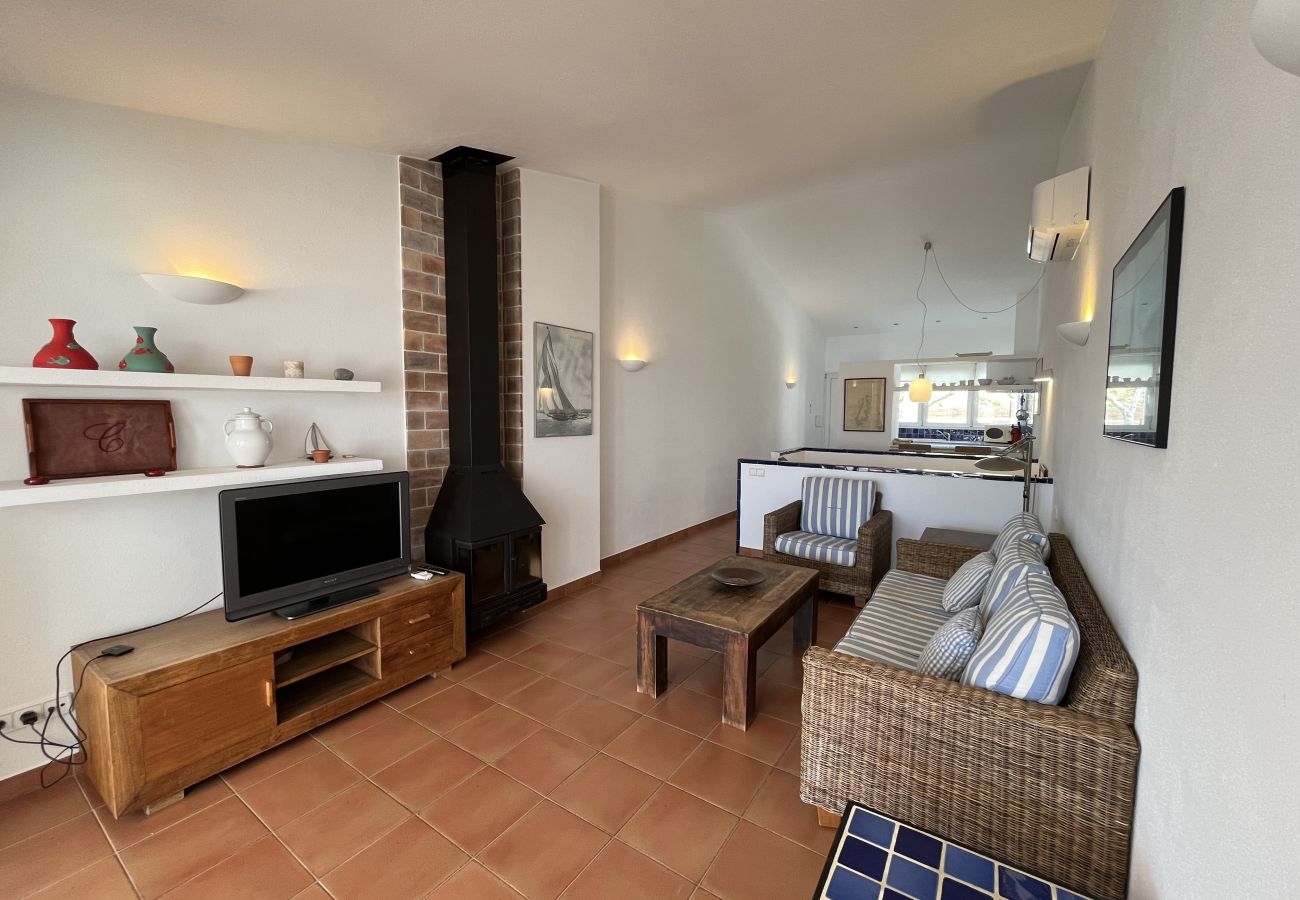 Ferienwohnung in Fornells - Riera Rossello 1