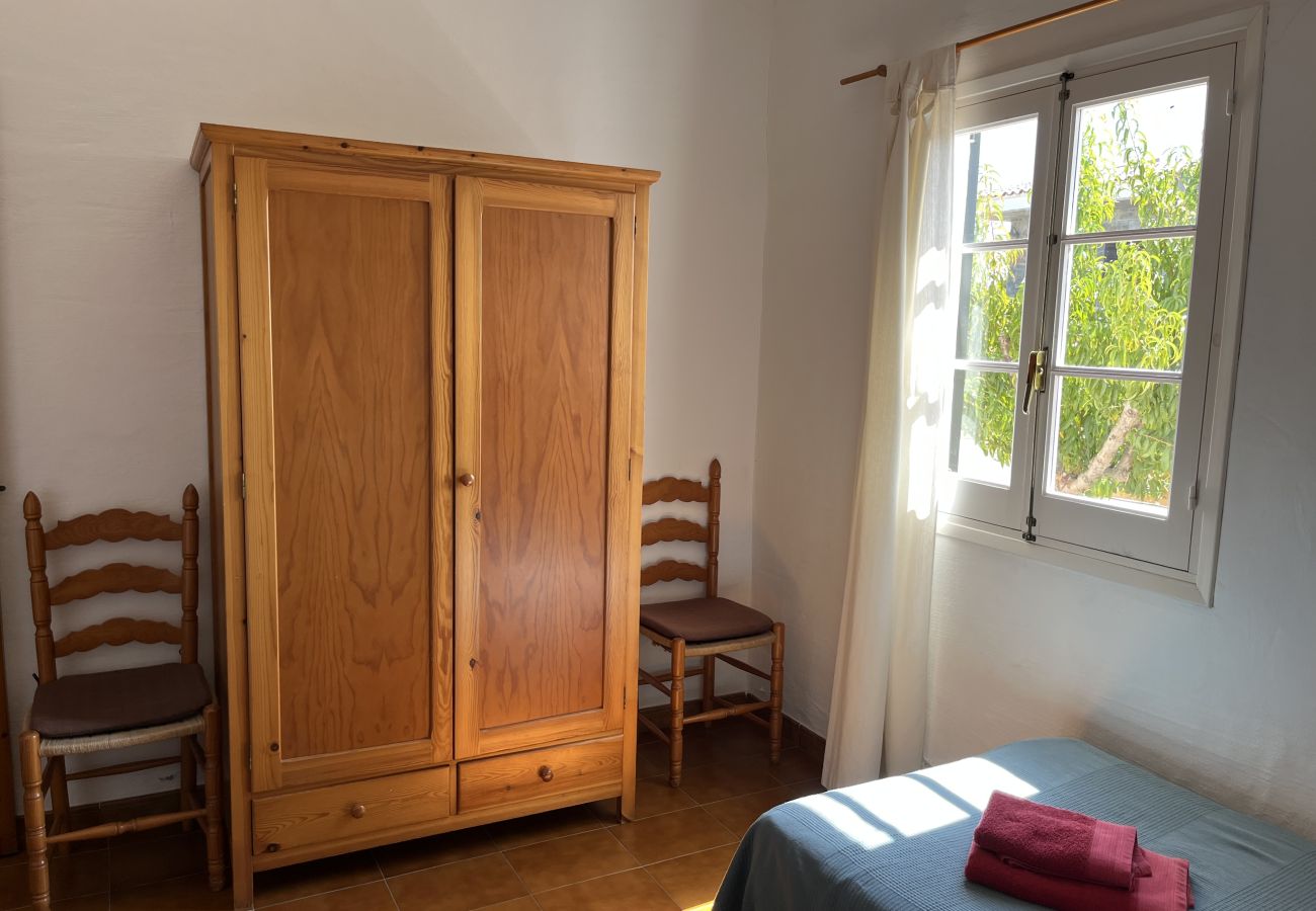 Doppelhaushälfte in Fornells - Mistral 10