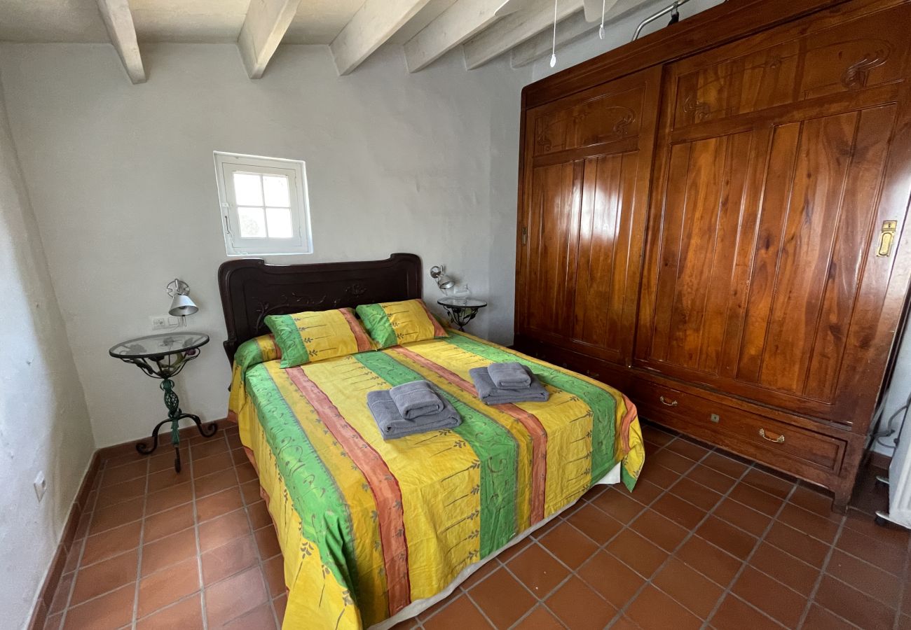 Ferienhaus in Fornells - Esglesia 4