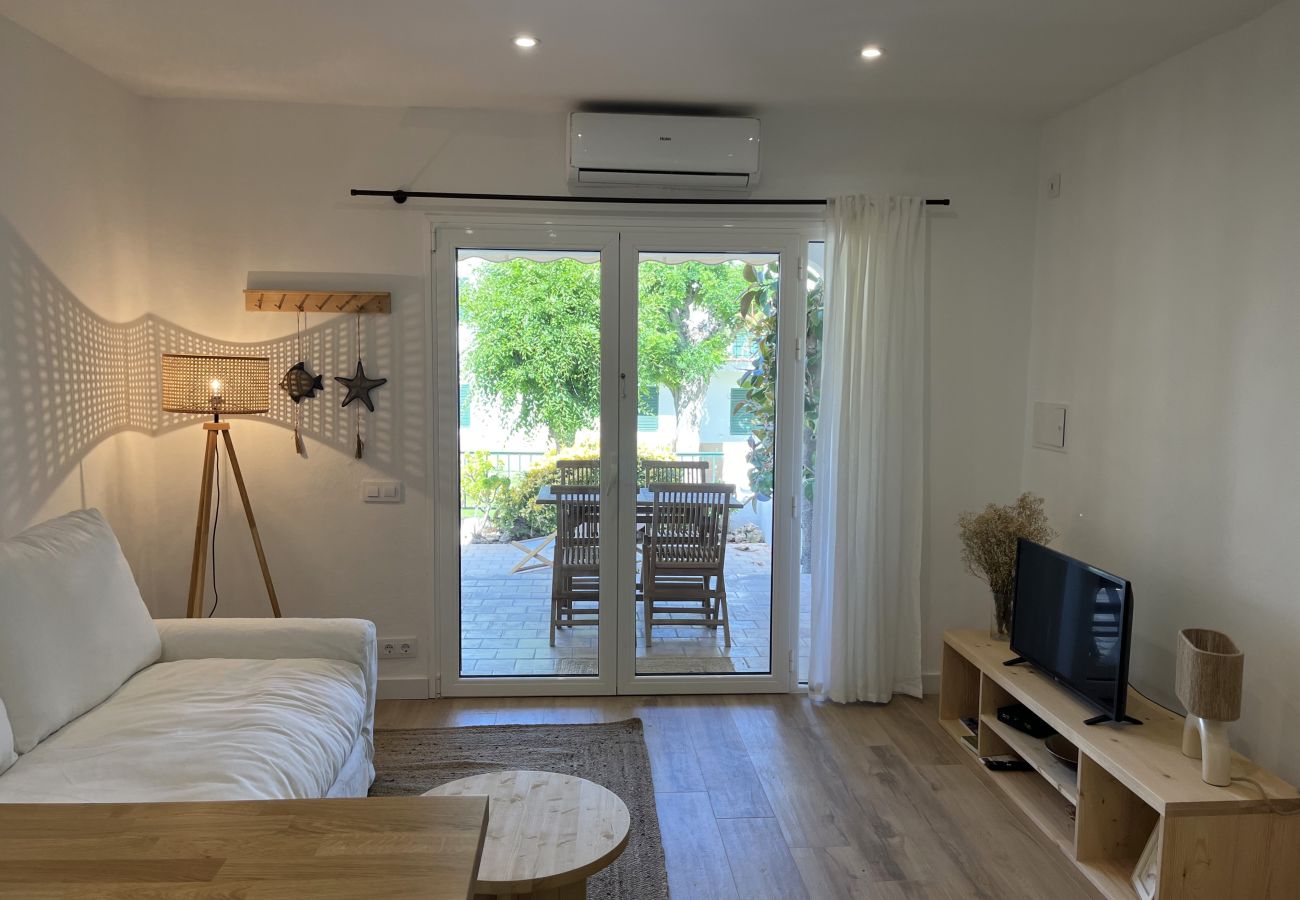 Ferienwohnung in Son Parc - Coach House