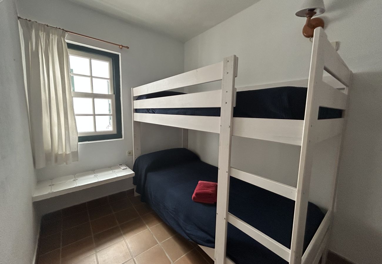 Ferienwohnung in Fornells - Escopinya