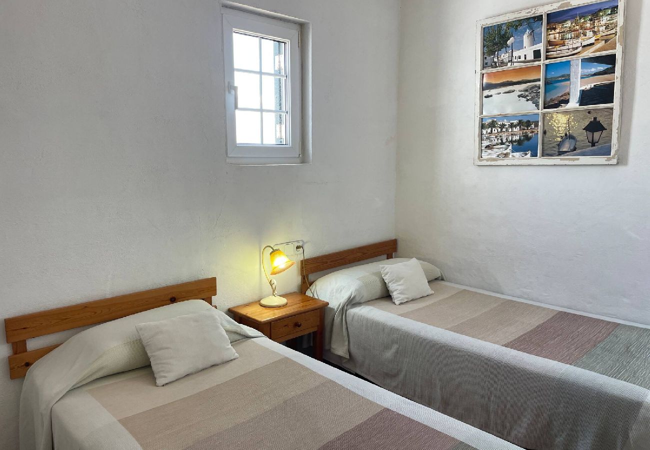 Stadthaus in Fornells - Sa Punta 5