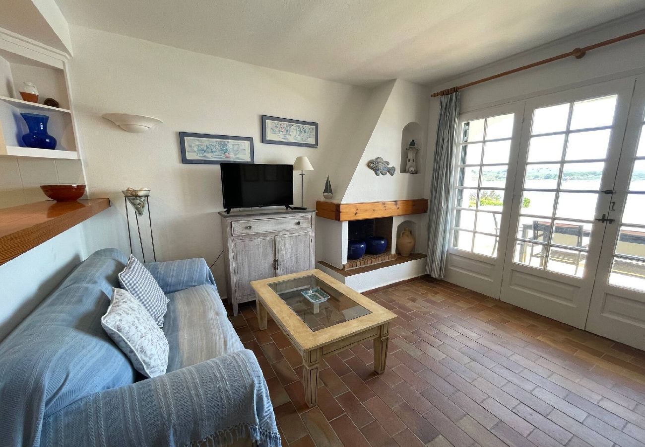 Apartment in Fornells - Es Castell 1.6