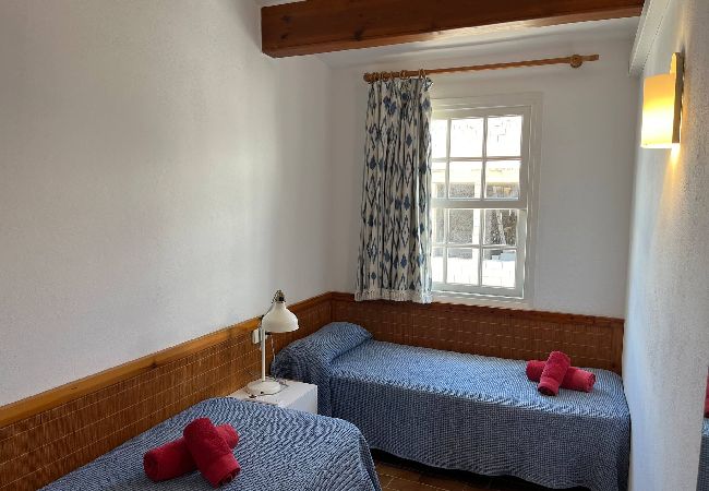 Apartment in Fornells - Es Castell 2.5 Apartment in Fornells - Es Castell 2.5