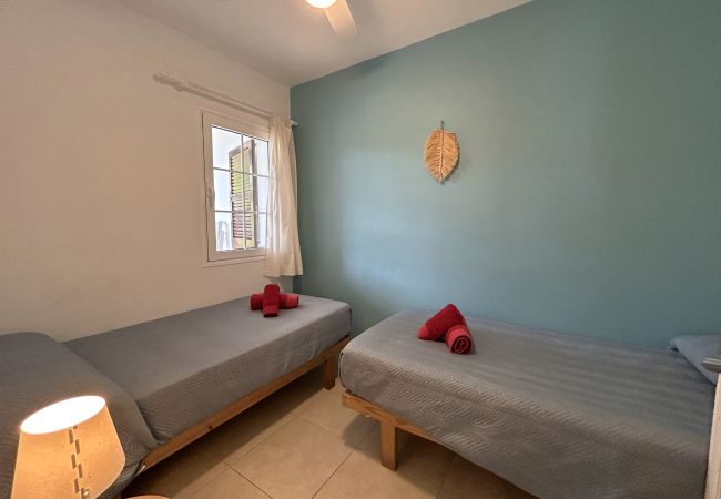 Apartment in San Jaime Mediterráneo - San Jaime III 5 Apartment in San Jaime Mediterráneo - San Jaime III 5