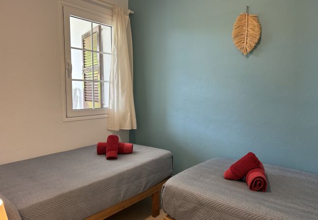 Apartment in San Jaime Mediterráneo - San Jaime III 5 Apartment in San Jaime Mediterráneo - San Jaime III 5