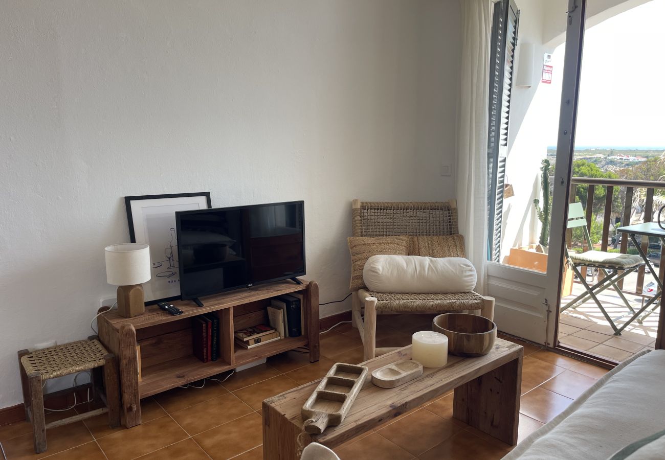 Apartment in Arenal d'en Castell - Sol Isla 227