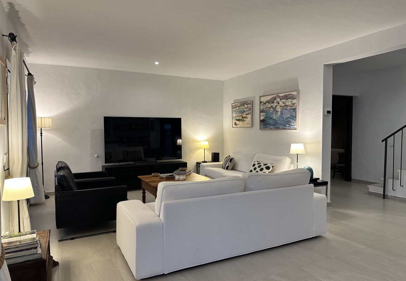 Maison à Fornells - Son Nos